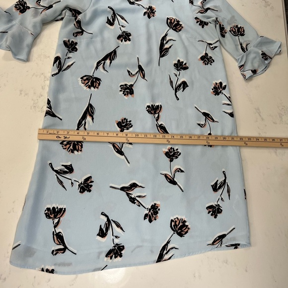 Floral Print Light Blue Women's Top - Picture 4 of 8